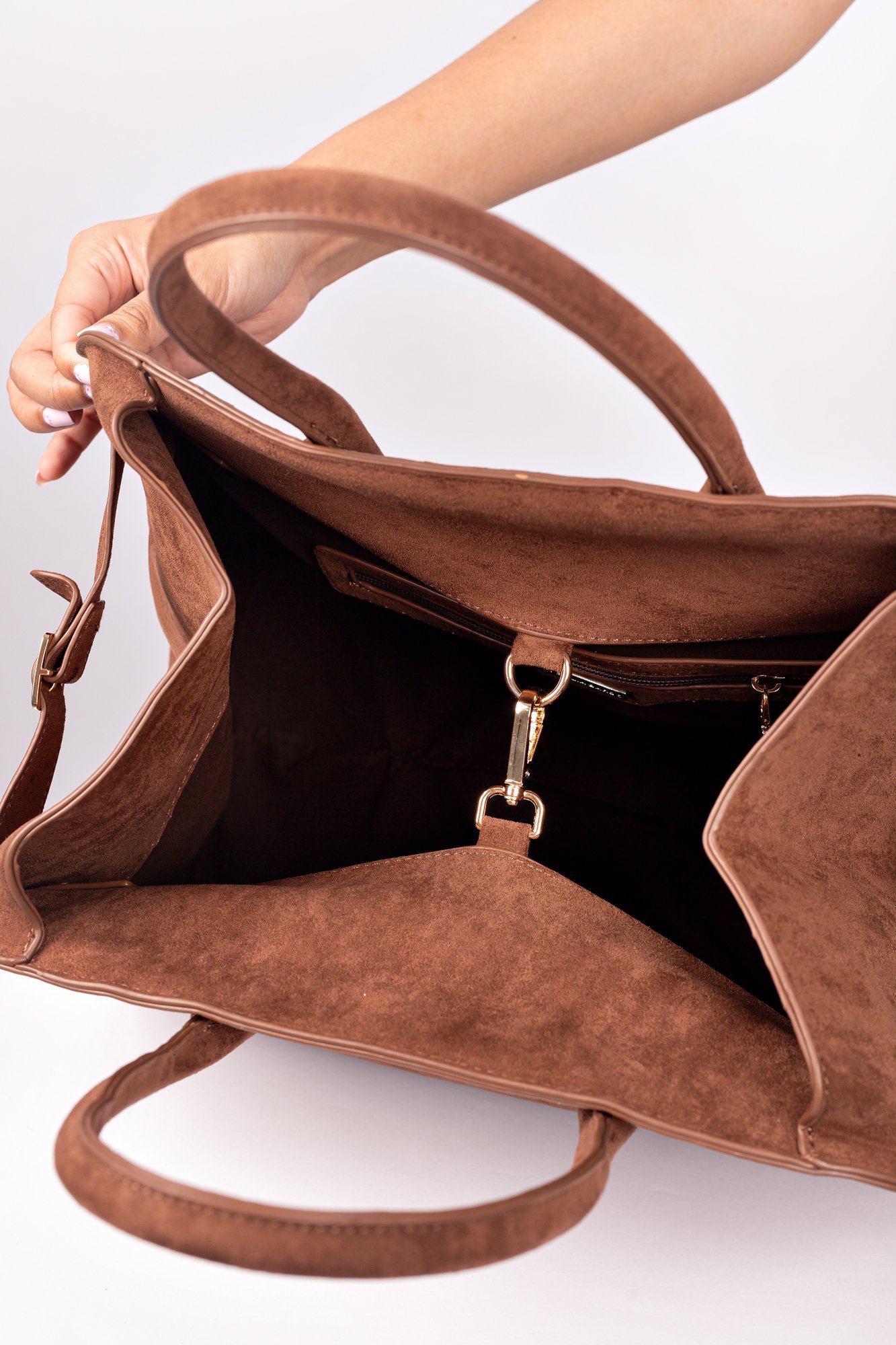 Bolsa Tote Olivia Camurça em PU Marrom 3