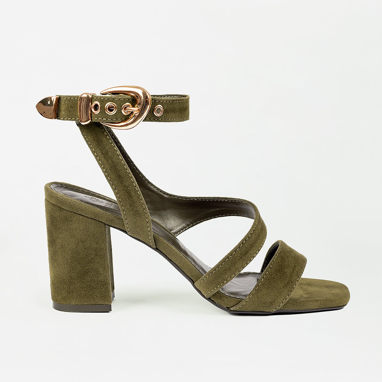 Sandália Salto Bloco Adele em Camurça