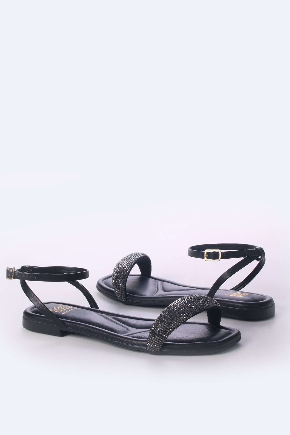 Sandália Rasteira com tira frontal de Strass Preto 5