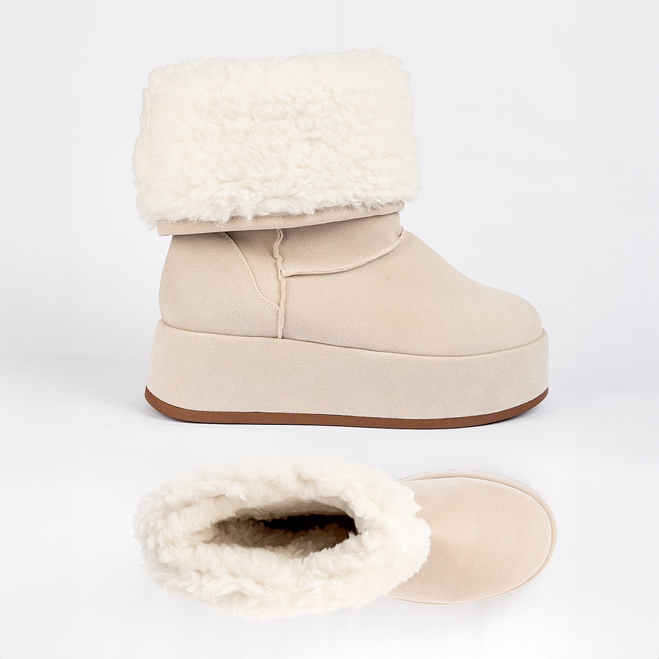 Bota Athena Peluciada Branco 6