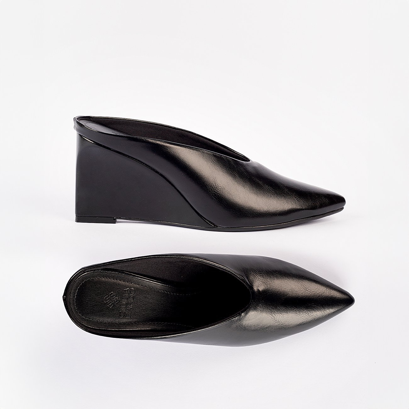 Mule Mid Aria Preto 2