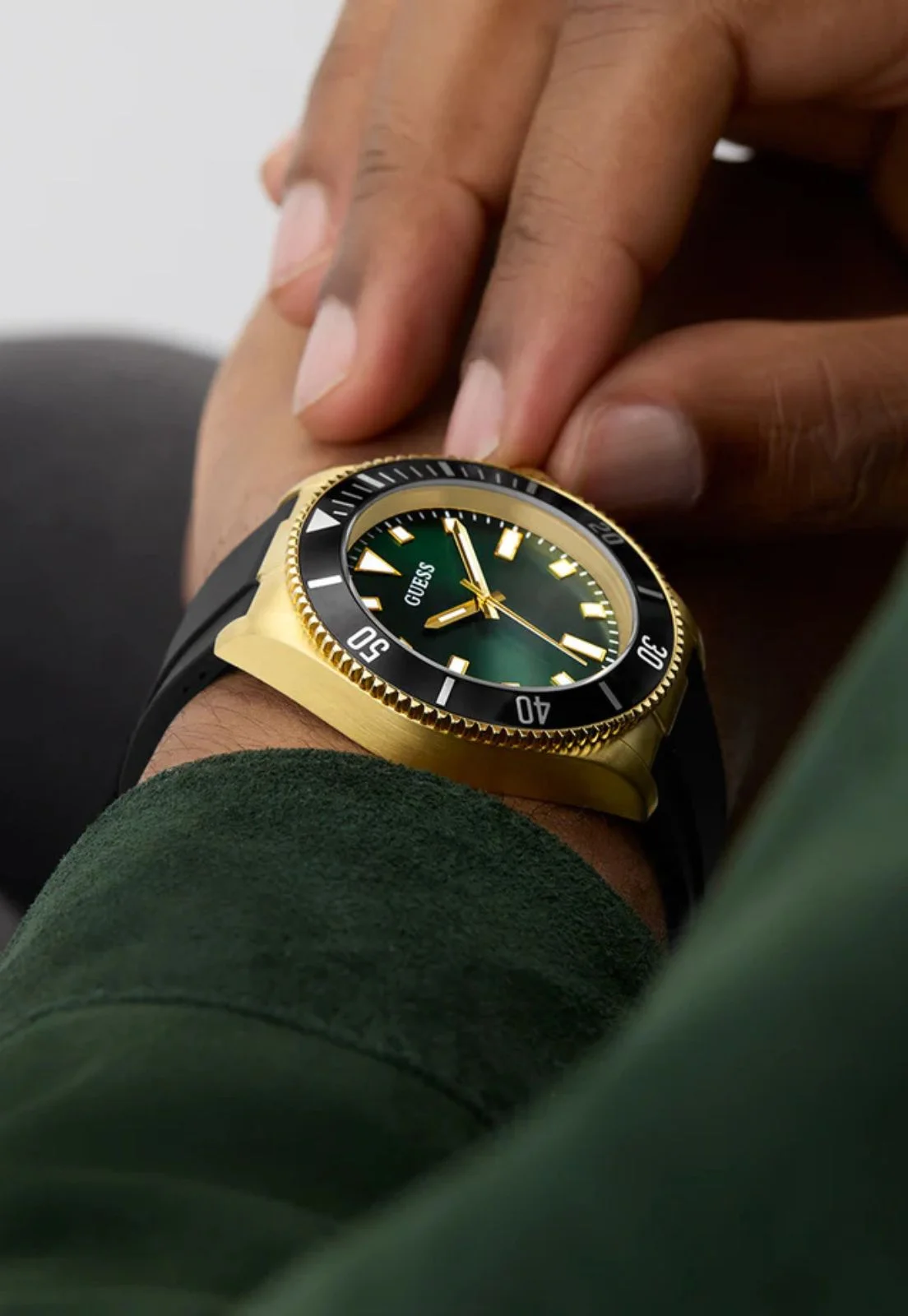 Relógio Sport Silicone Aço Dourado e Preto Dourado 5