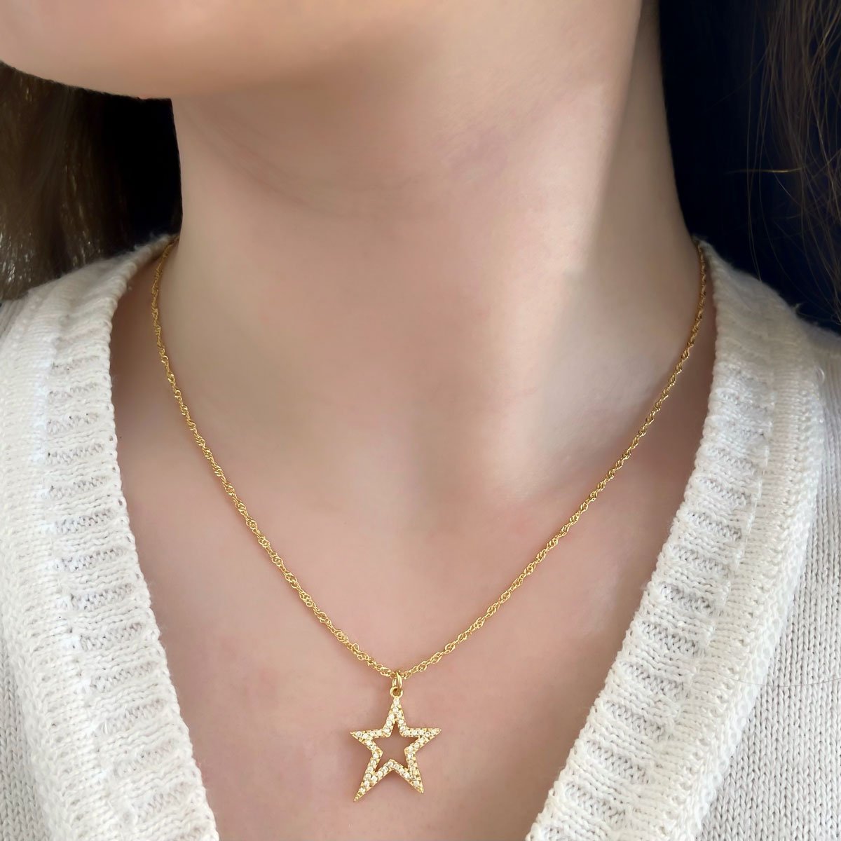 Colar Estrela Cravejada de Zirconia  Banhado a Ouro 18k  Dourado 2