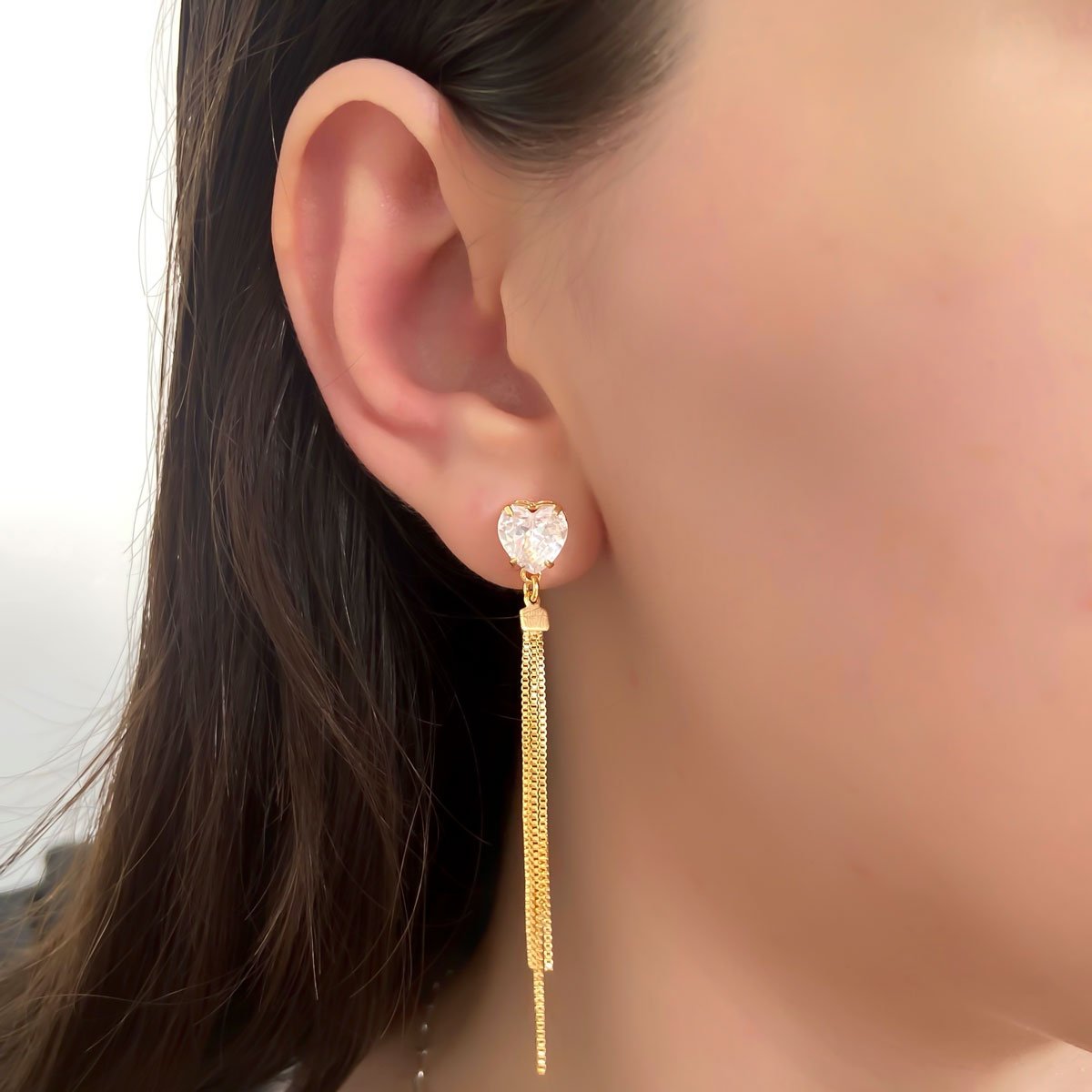 Brinco Comprido Coracao Zirconia Cristal e Correntes Banhado a Ouro 18K Semijoia Dourado 2