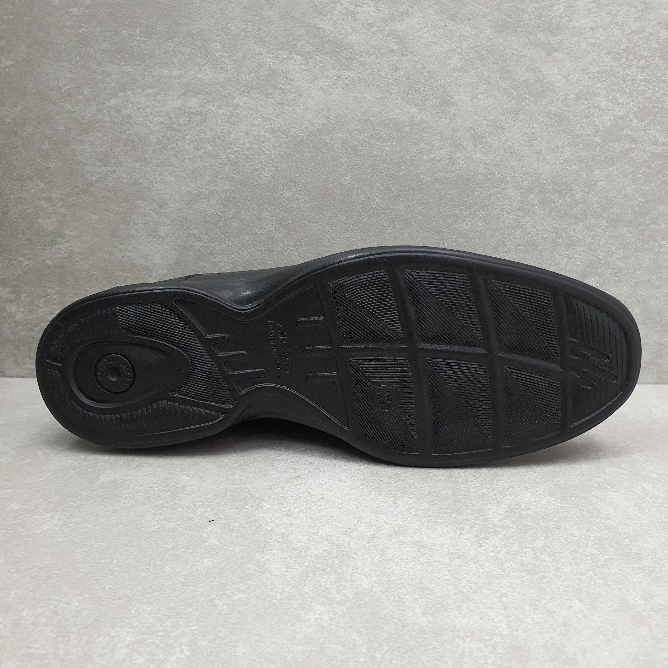 Sapato Jota Pe 3D Vision em couro com Cadarço de  Elástico - Preto Preto 4