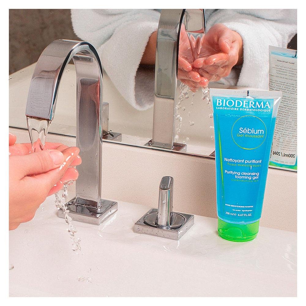 Sébium Gel Moussant Bioderma - Gel de Limpeza - 200ml 200ml 3