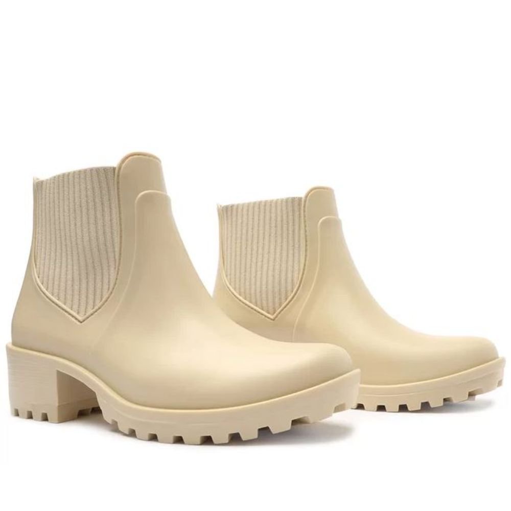 Bota Nude Chelsea Plástico Tratorada Bege 2