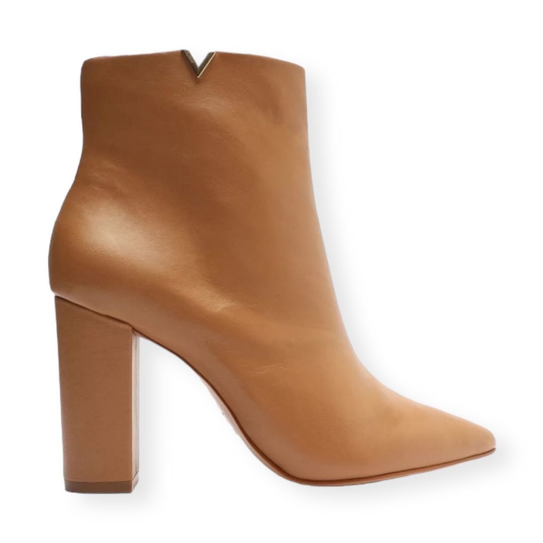 Bota Cano Curto Salto Medio Schutz Feminino Bege