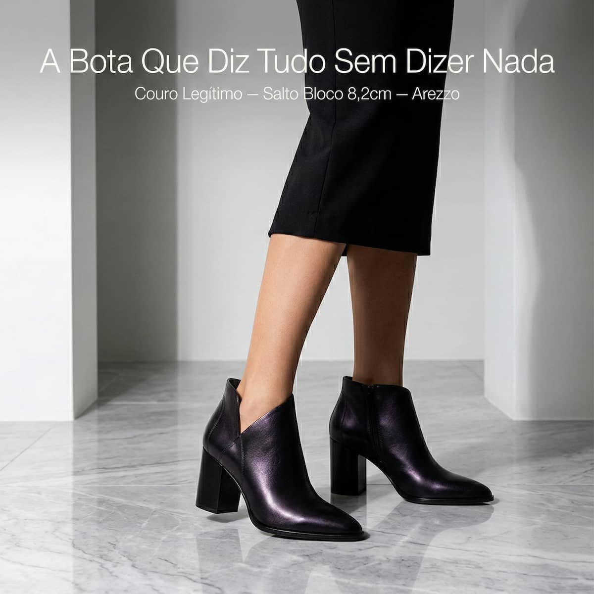 Bota Feminina Arezzo Couro Corte V Salto Grosso A1187900010001 Preto Preto 2