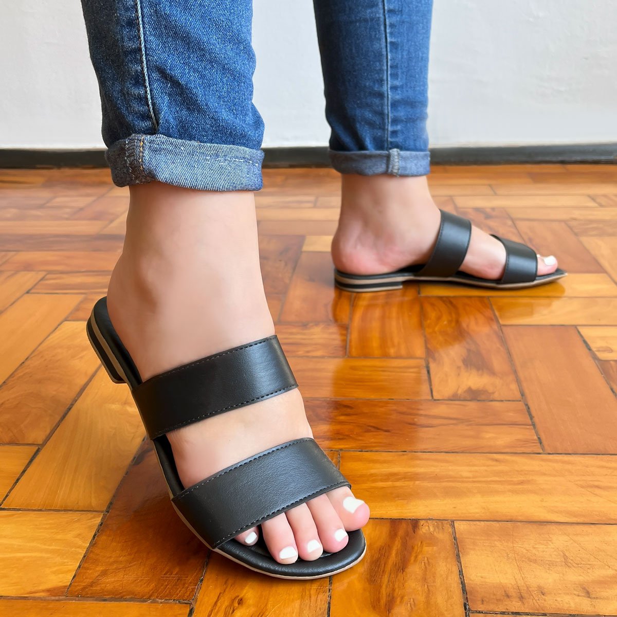 Rasteira Feminina Preta Duas Tiras Largas Preto 2