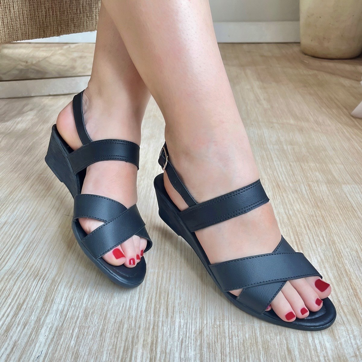 Sandalia Feminina Anabela Preta Tiras Cruzadas Preto 2
