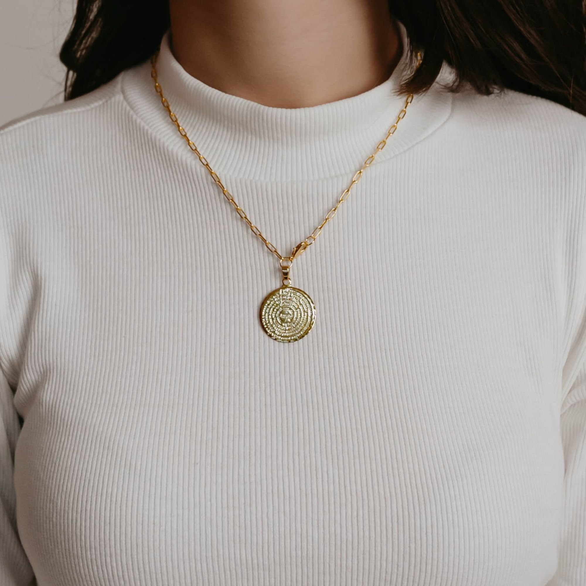 Colar Mandala - Banhado em Ouro 18k Dourado 1