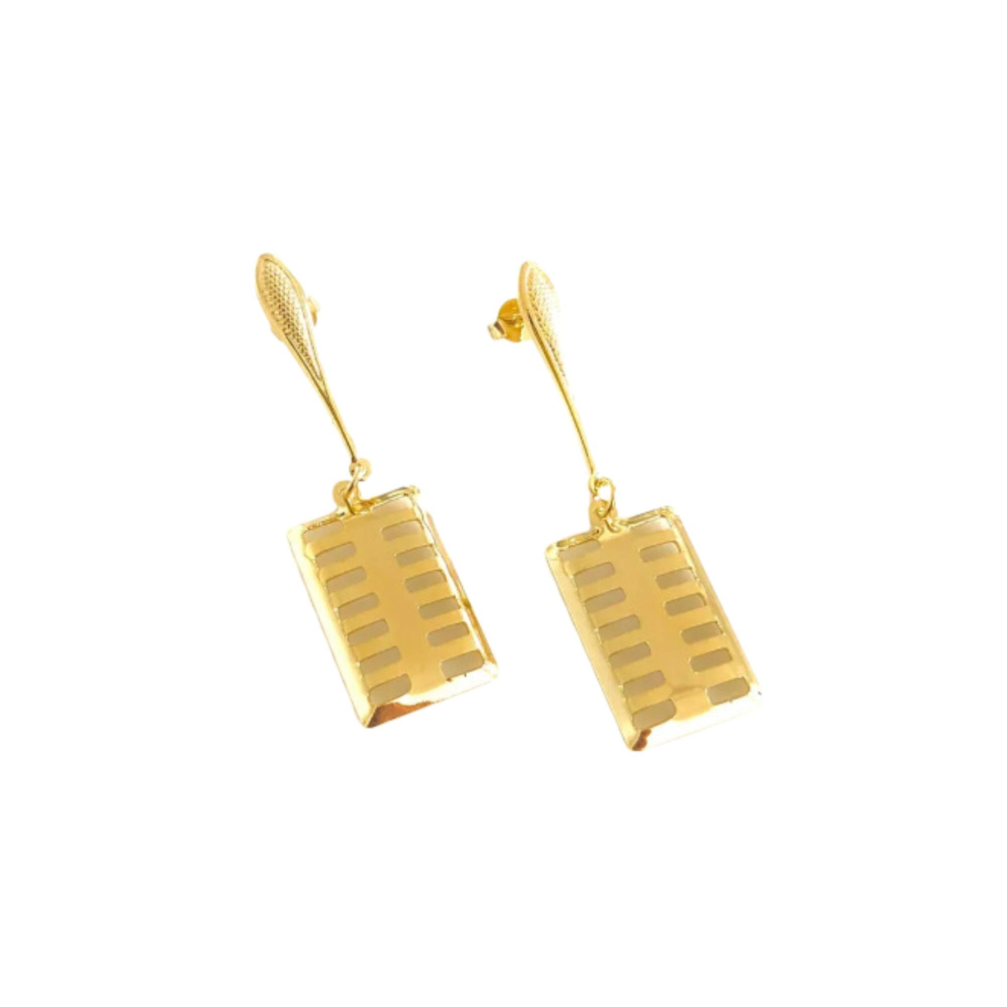 Brinco quadrado - Banhado em Ouro 18k Dourado 2