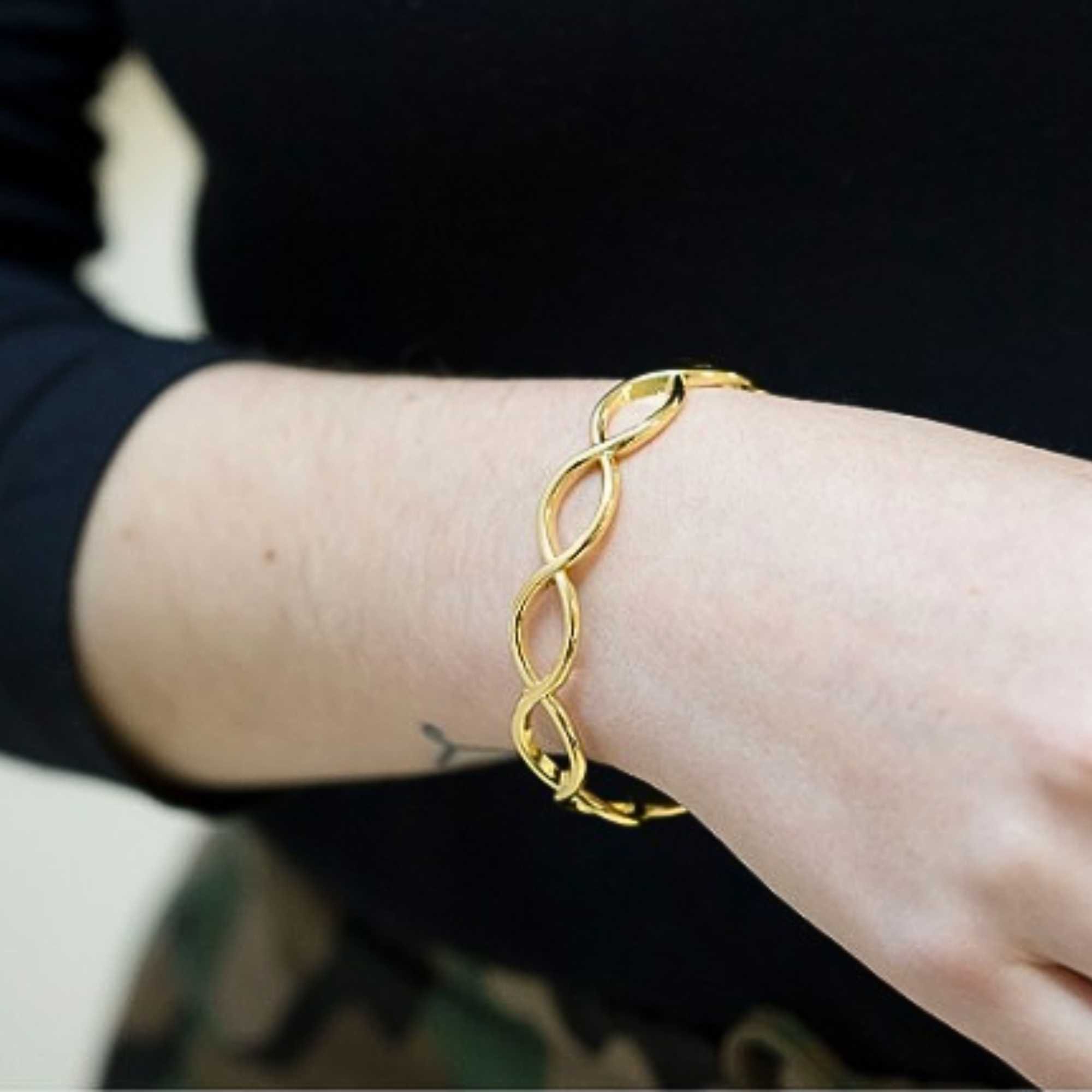 Bracelete Super Luxo Ondulada -  Banhado em Ouro 18k Dourado 2