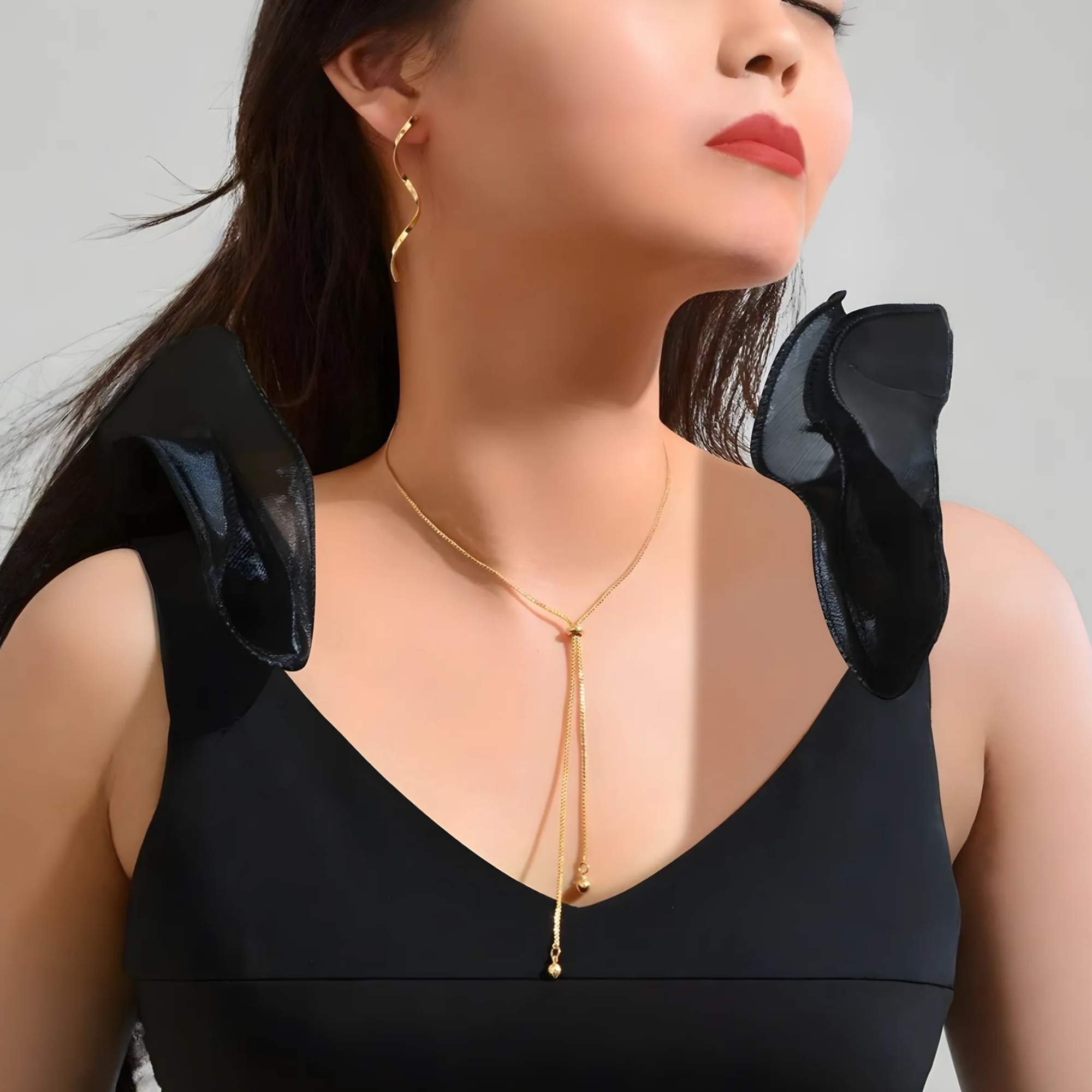 Conjunto Brinco e Colar Gravatinha - Banhado em ouro 18k Dourado 2