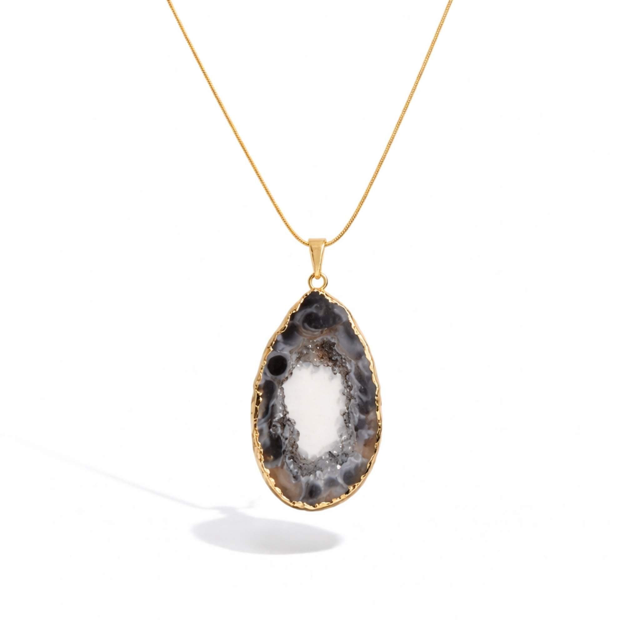 Colar Feminino Geodo Natural - Banhado em Ouro 18k