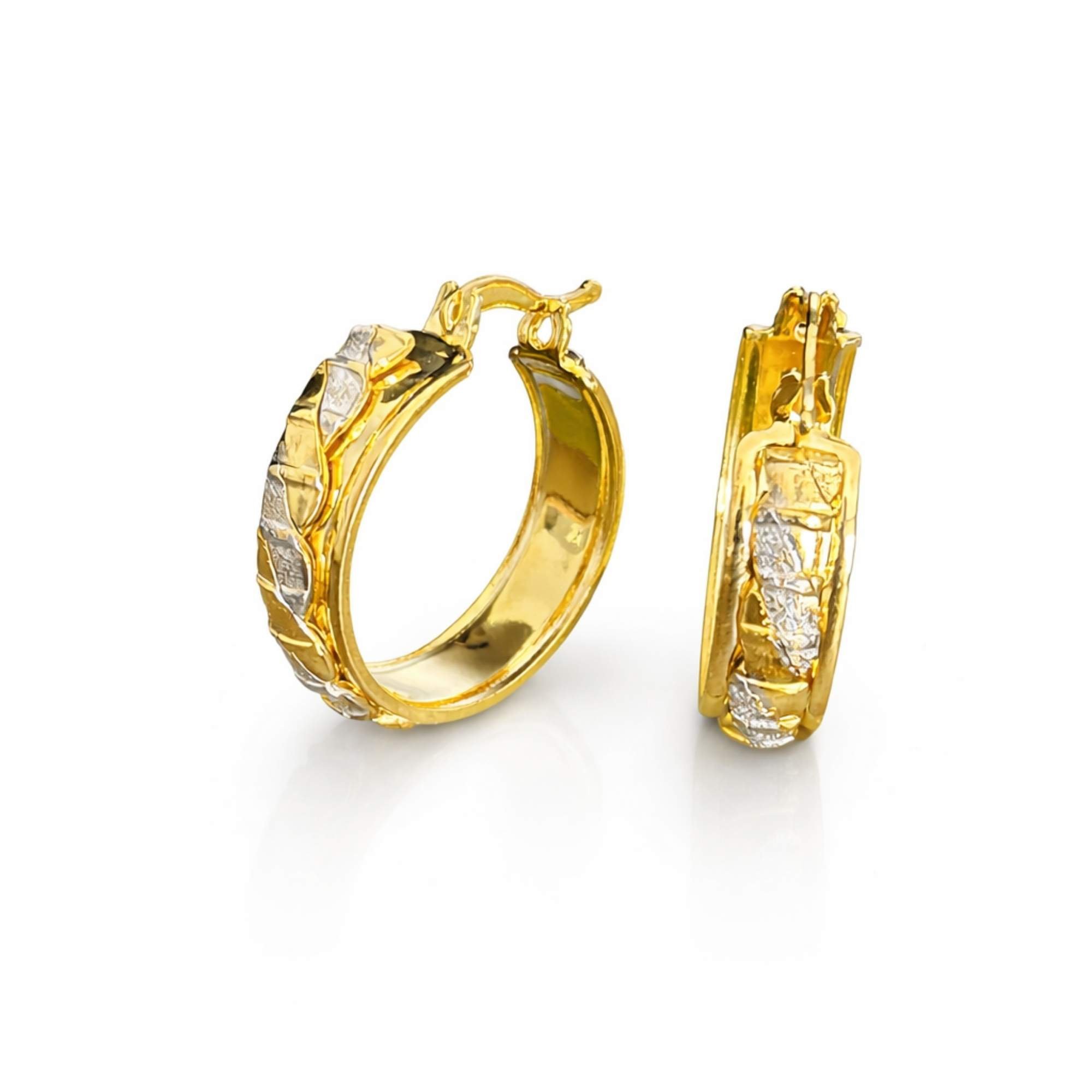 Argola Feminina com Detalhes Em Ródio - Banhada em Ouro 18k
