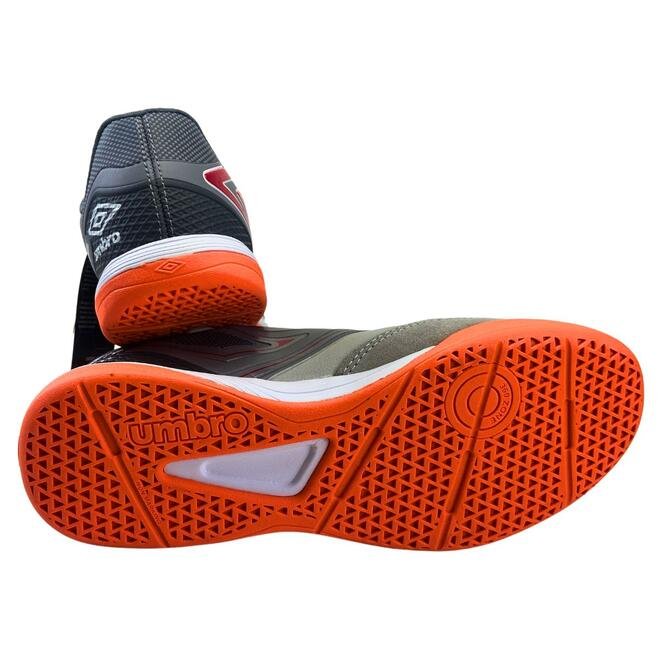 Chuteira Futsal Umbro Pro 5 Bump Club Prata/Grafite/LRJF Cinza/Laranja 5