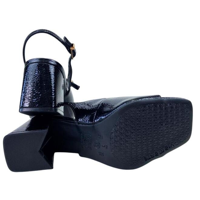 Sandália Via Marte Peeptoe Verniz Glossy Preto Preto 5