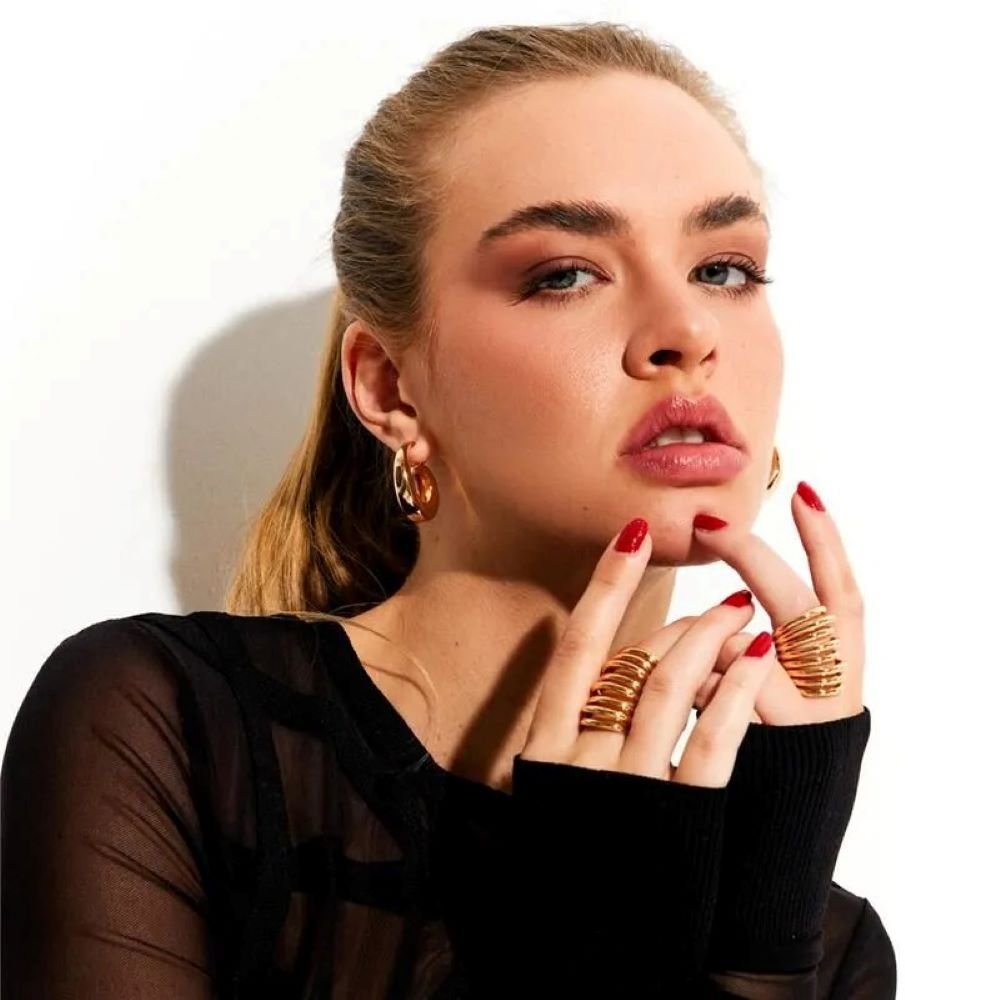 Anel Oito Aros Lisos Semijoia Banhado a Ouro 18K Ania Store Dourado 2