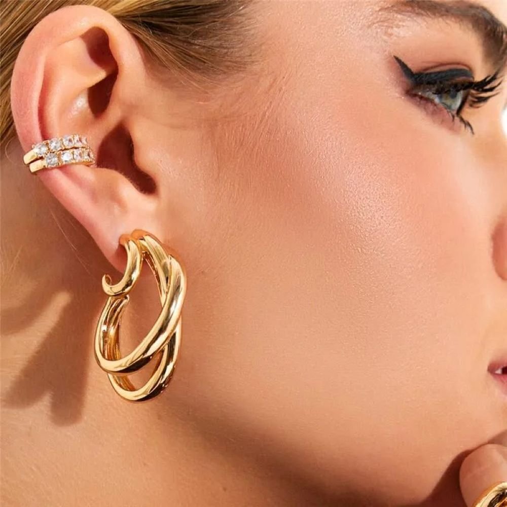 Brinco Elos Ovais Entrelaçados Semijoia Banhado a Ouro 18K Ania Store Dourado 2