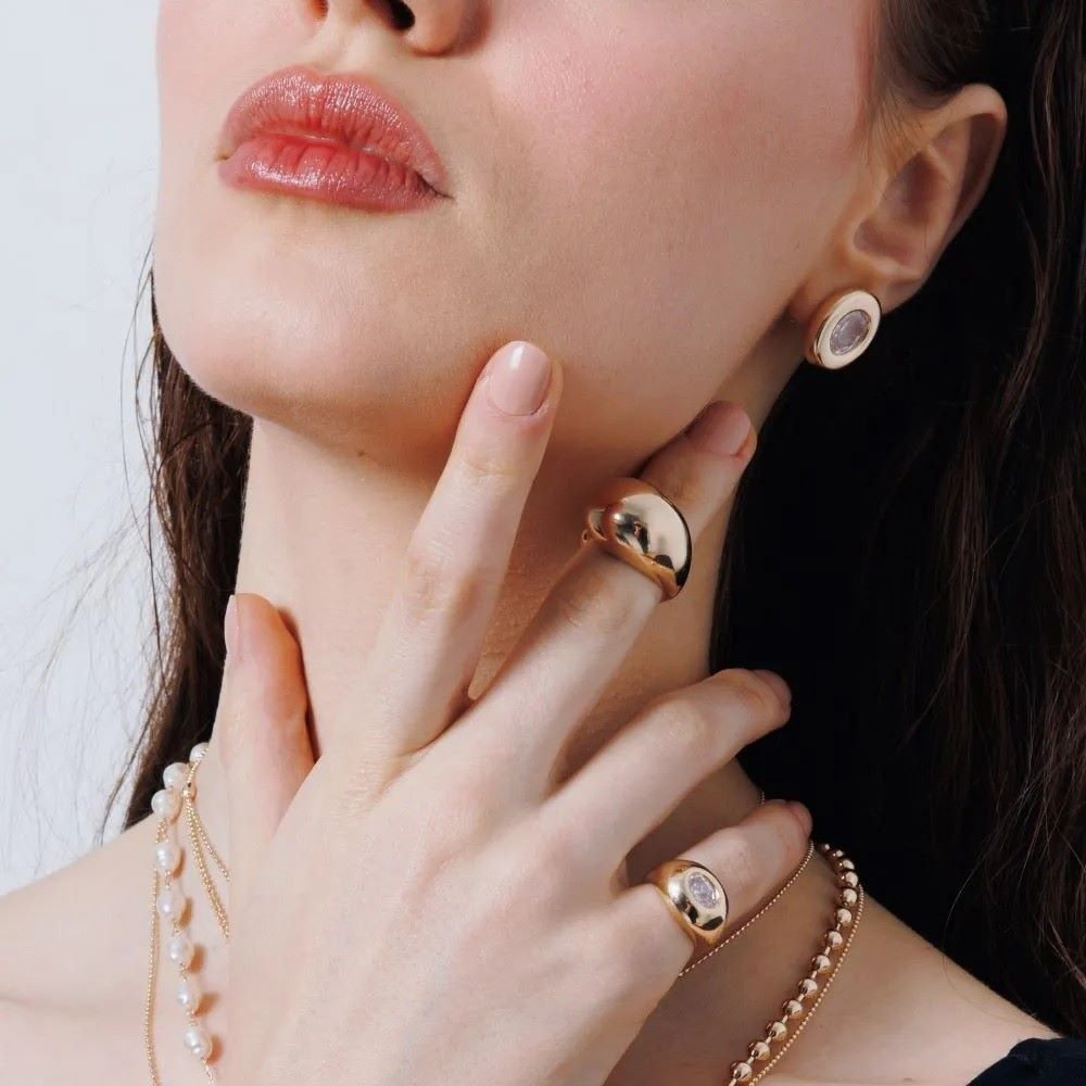 Anel de Dedinho Ajustável com Cristal Semijoia Banhada a Ouro 18k Ania Store Dourado 2