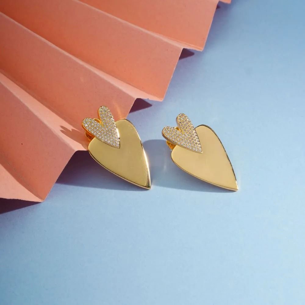 Brinco Pendente Coração Cravejado Semijoia Banhado a Ouro 18k Ania Store Dourado 2