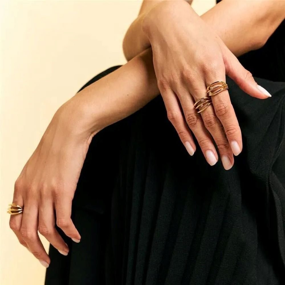 Anel Aros com Pontos de Luz Zircônias Semijoia Banhado a Ouro 18K Ania Store Dourado 2