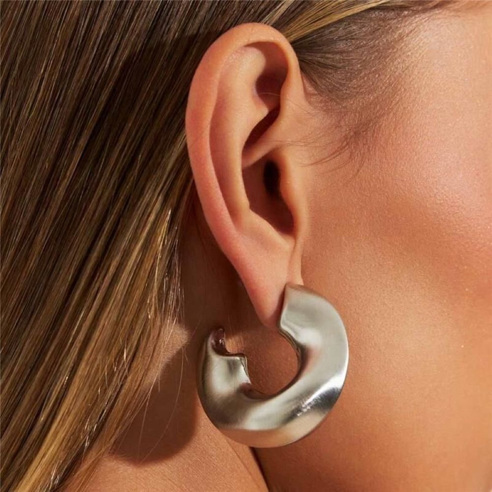 Brinco Argola Bold Orgânico Acetinado Semijoia Banhado a Ródio Ania Store Prata 2