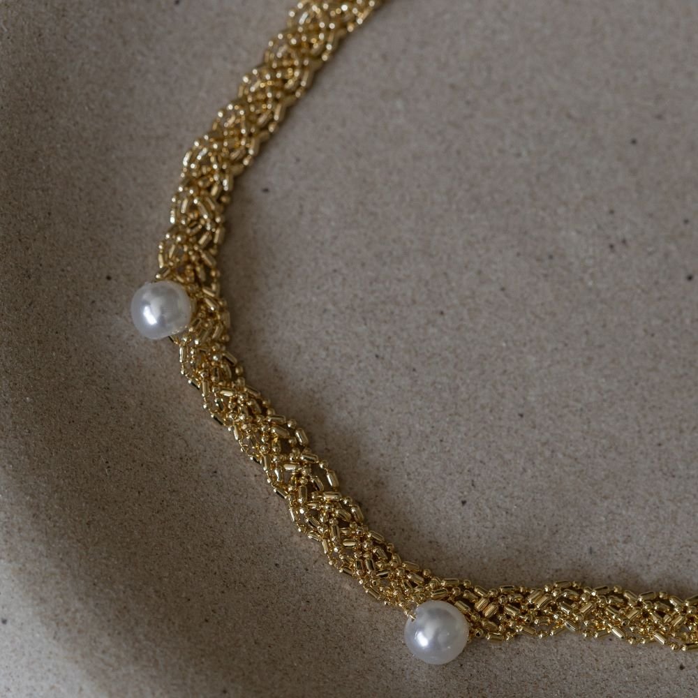 Pulseira Malha Rendada com Pérolas Semijoia Banhado a Ouro Ania Store Dourado 2