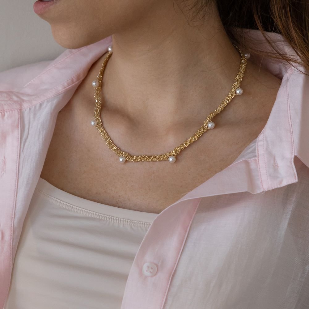 Colar Malha Rendada com Pérolas Semijoia Banhado a Ouro Ania Store Dourado 2