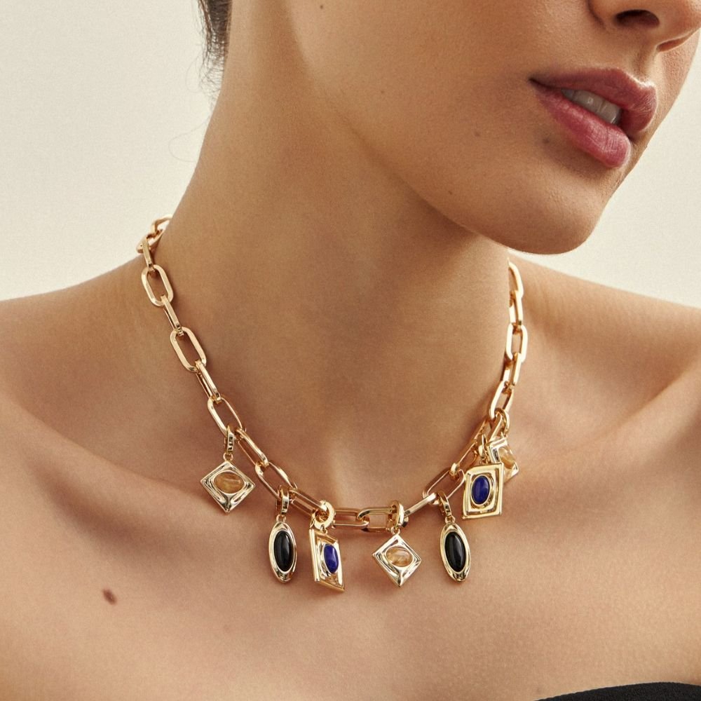 Pingente Oval Onix Semijoia Banhado a Ouro 18K Ania Store Dourado 2