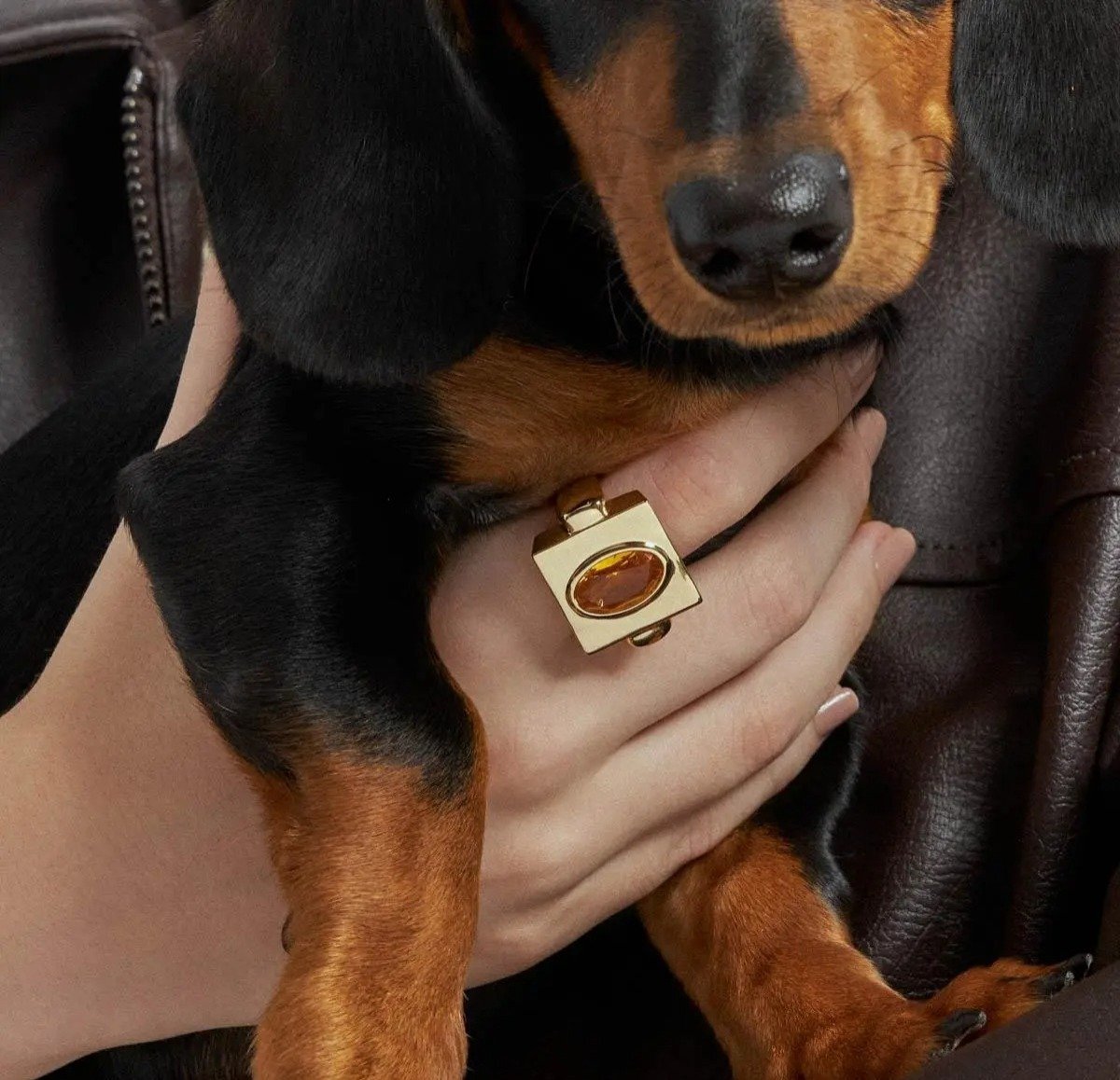 Anel Quadrado com Cristal Citrino Semijoia Banhada a Ouro 18K Ania Store Dourado 2