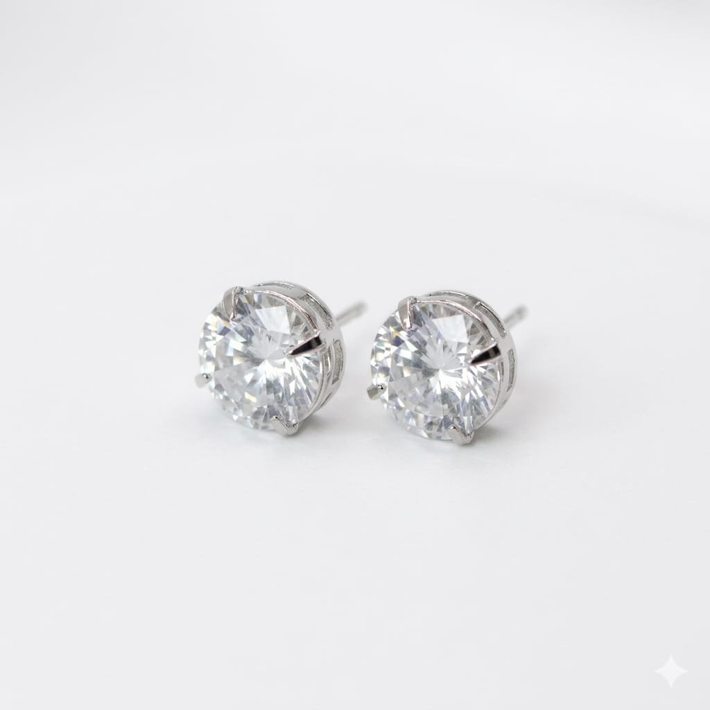 Brinco Ponto de Luz Prata Semijoia Banhada a Ouro 18K Ania Store