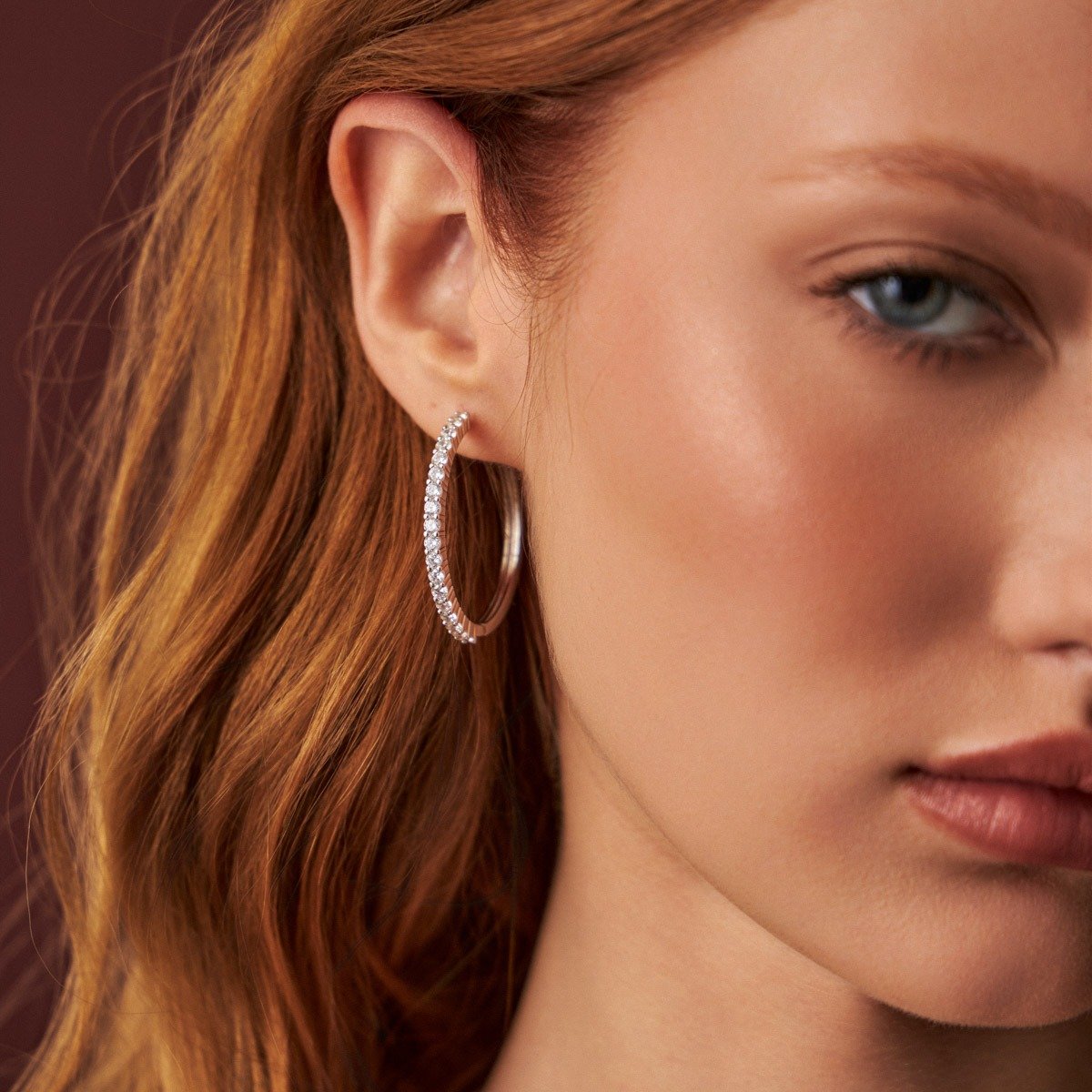 Brinco Argola Riviera M Cravejado com Cristais Semijoia Banhada a Ródio Ania Store Prata 3