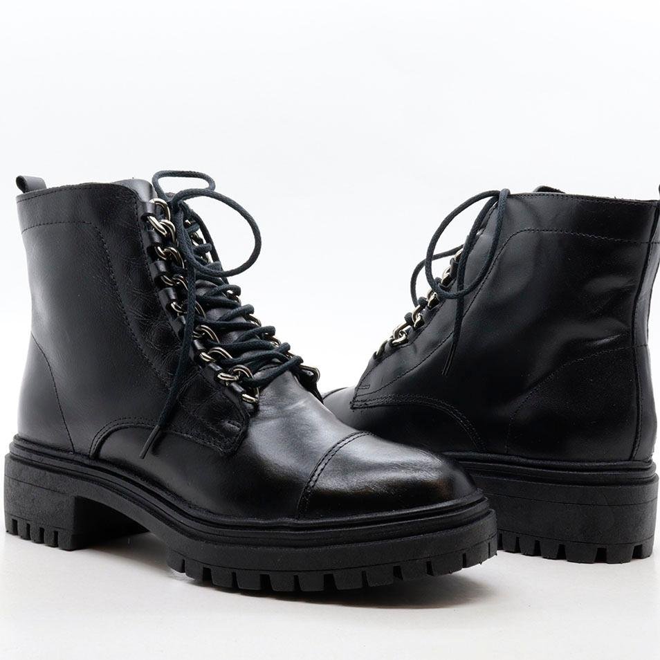 Bota Coturno Salto Tratorado Couro Preto 5