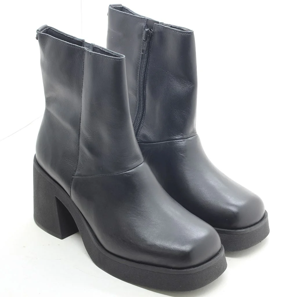 Bota Cano Médio Salto Bloco Couro Preto 5