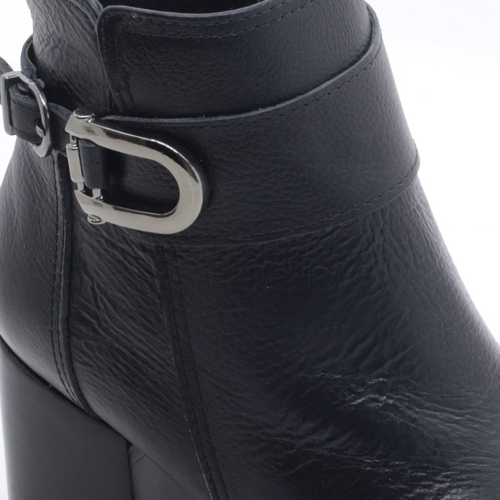 Bota Carmina Cano Baixo Salto Bloco Feminino Preto 5