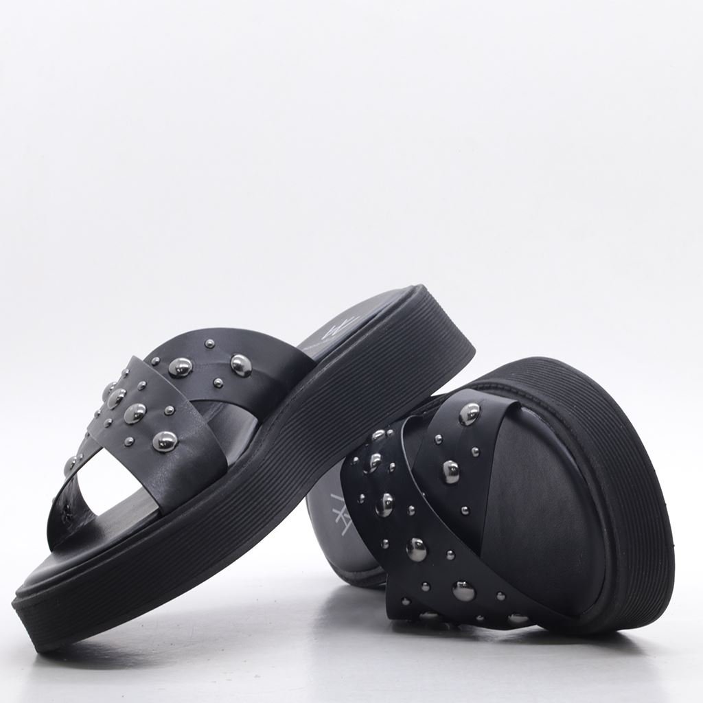 Tamanco Flatform Detalhe Preto 3