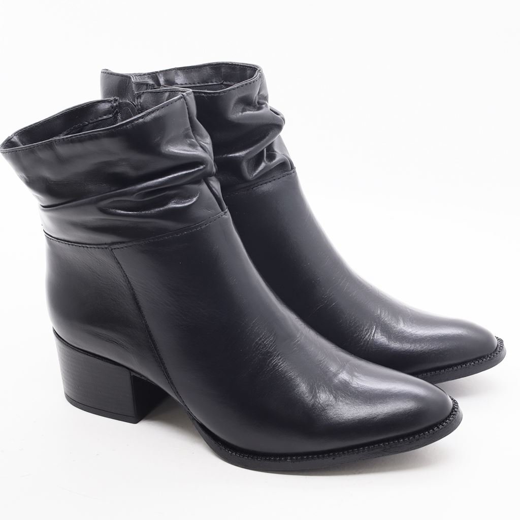 Bota Cano Baixo Enrrugada Preto 5