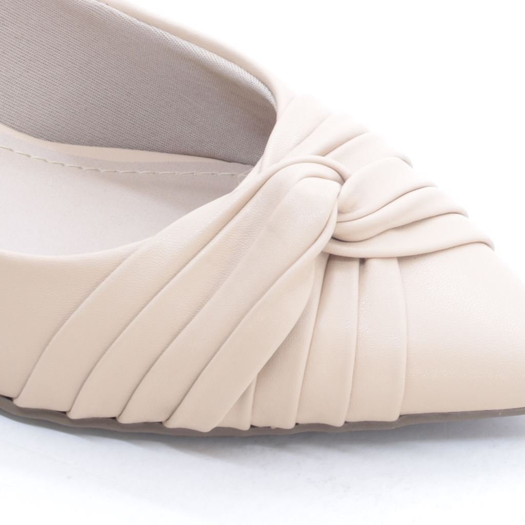 Scarpin Salto Bloco Bico Fino Bege 5