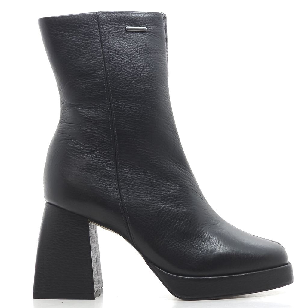 Bota Cano Baixo Salto Bloco Preto 2