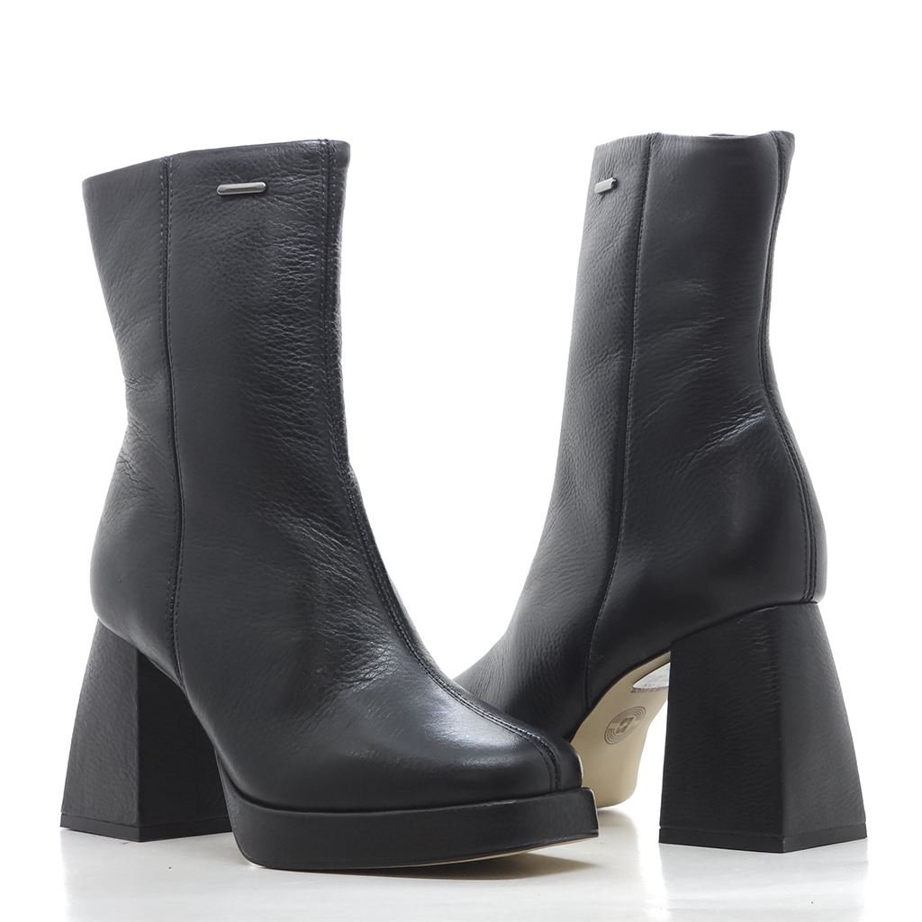 Bota Cano Baixo Salto Bloco Preto 3