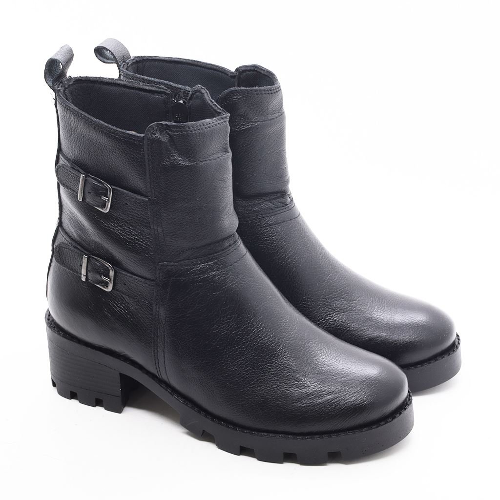 Bota Cano Baixo Couro Fivelas Preto 5
