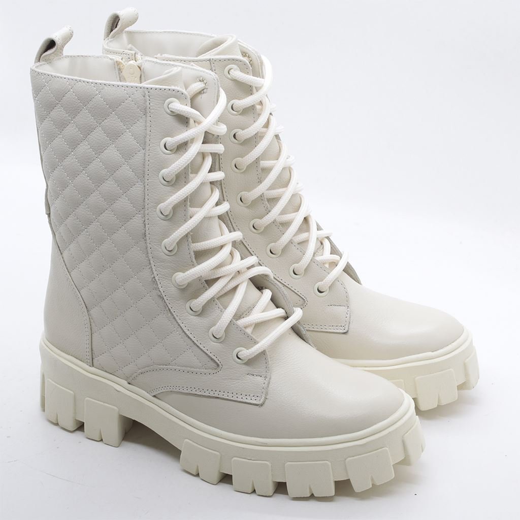 Bota Coturno Matelassê Branco 3