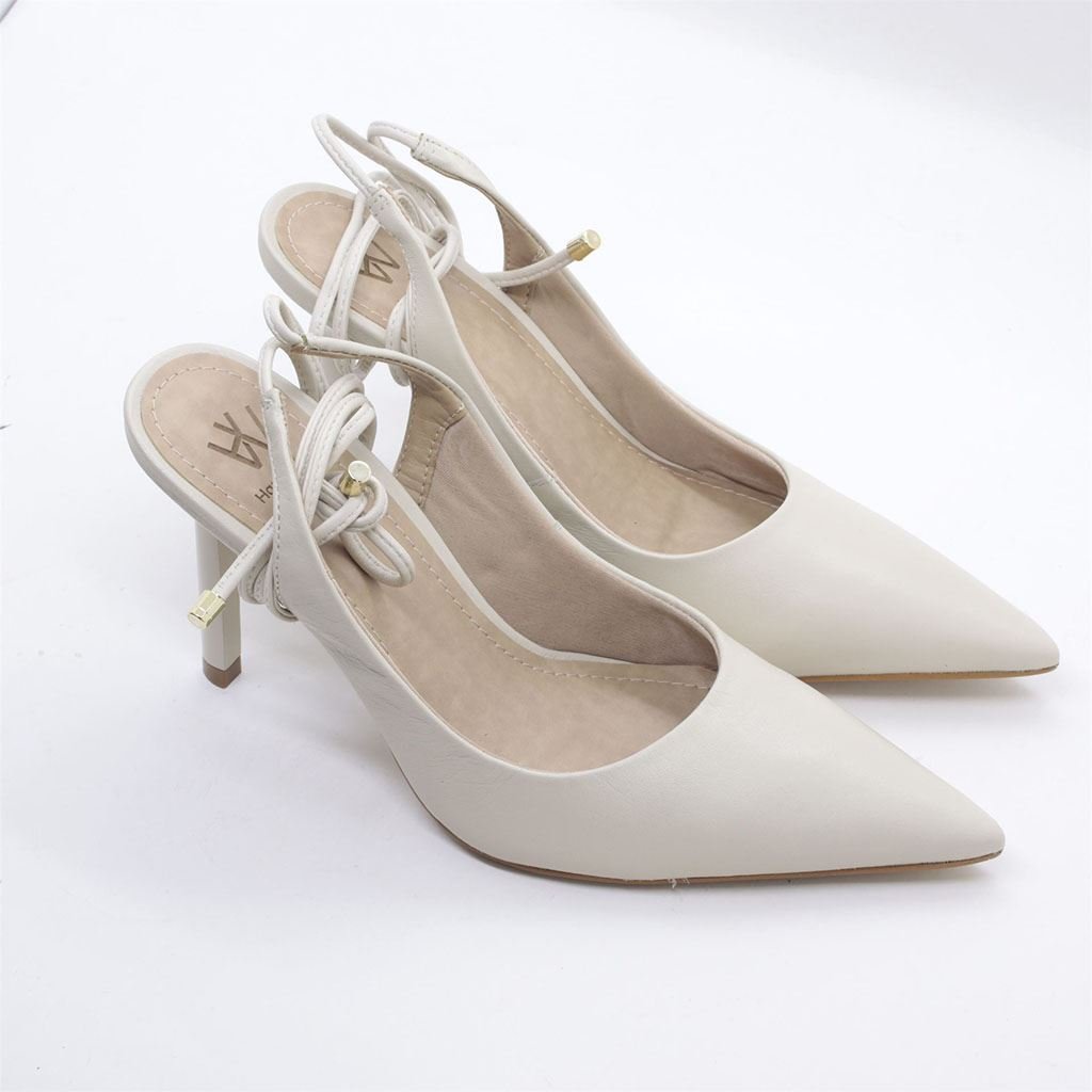 Scarpin Salto Fino Amarração Branco 4