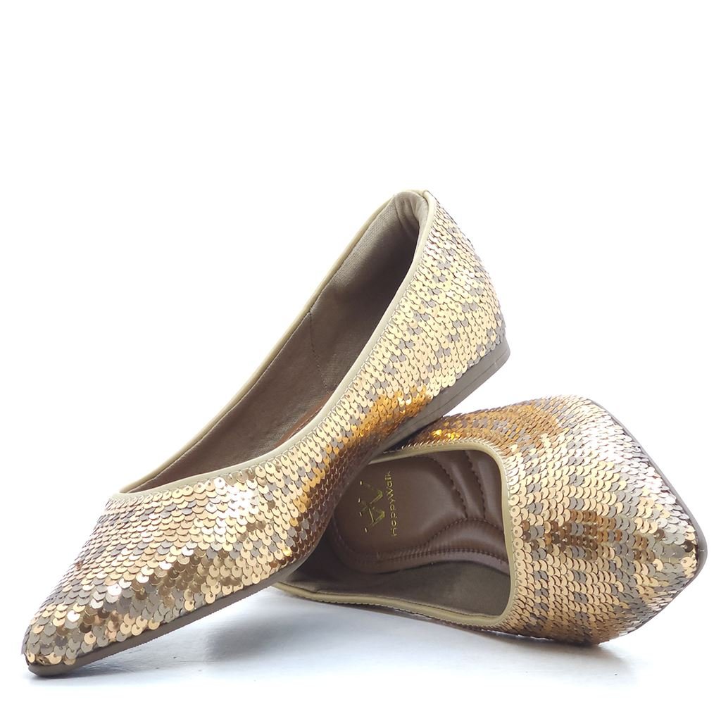 Sapatilha Bico Fino Brilho Dourado 3