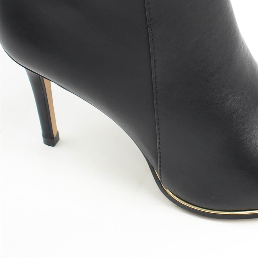 Bota Ankle Boot Salto Fino Preto 3