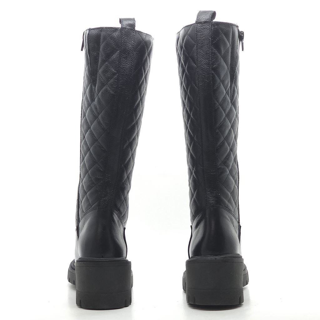 Bota Cano Longo Matelassê Preto 3