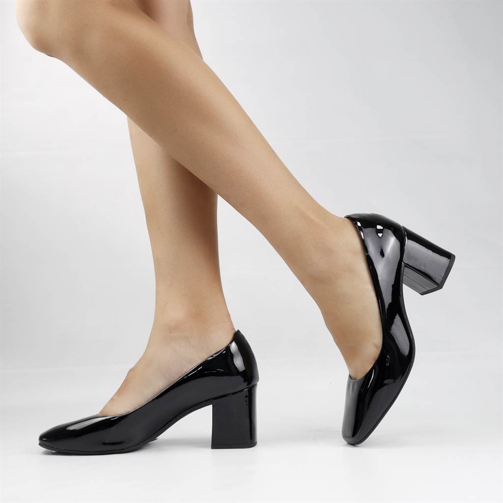 Scarpin Salto Bloco Verniz Preto 1